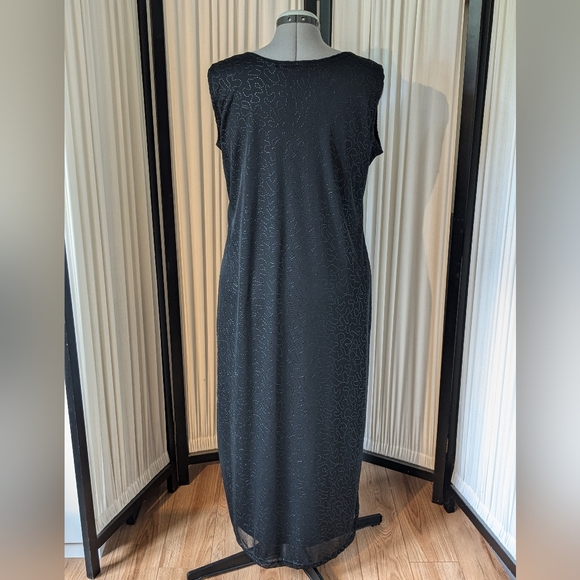 Vintage 90's, Studio Femme, black, stretchy, sleeveless dress. - Picture 3 of 9